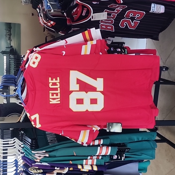 TRAVIS KELCE KC CHIEFS JERSEY - Picture 4 of 4
